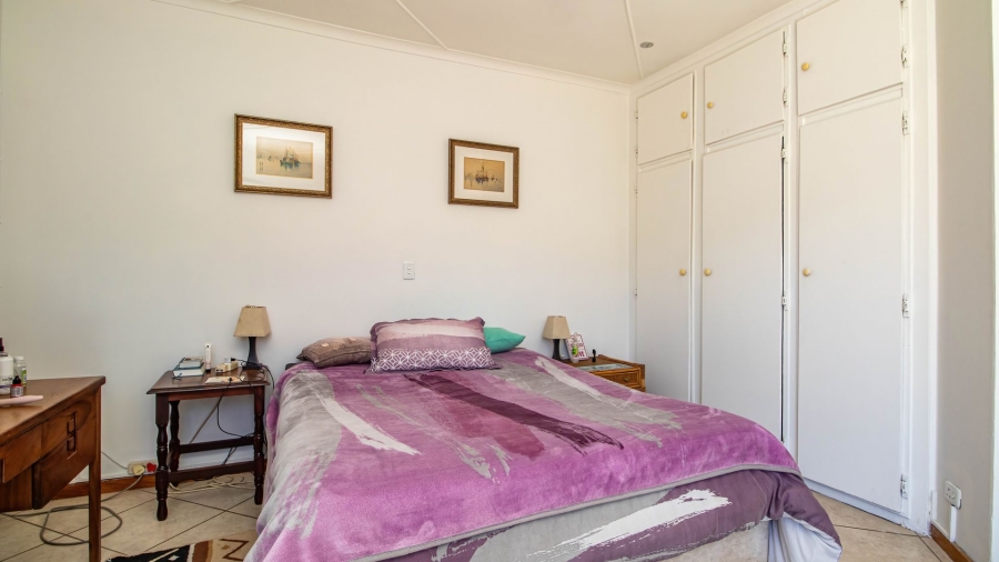 5 Bedroom Property for Sale in The Village Western Cape